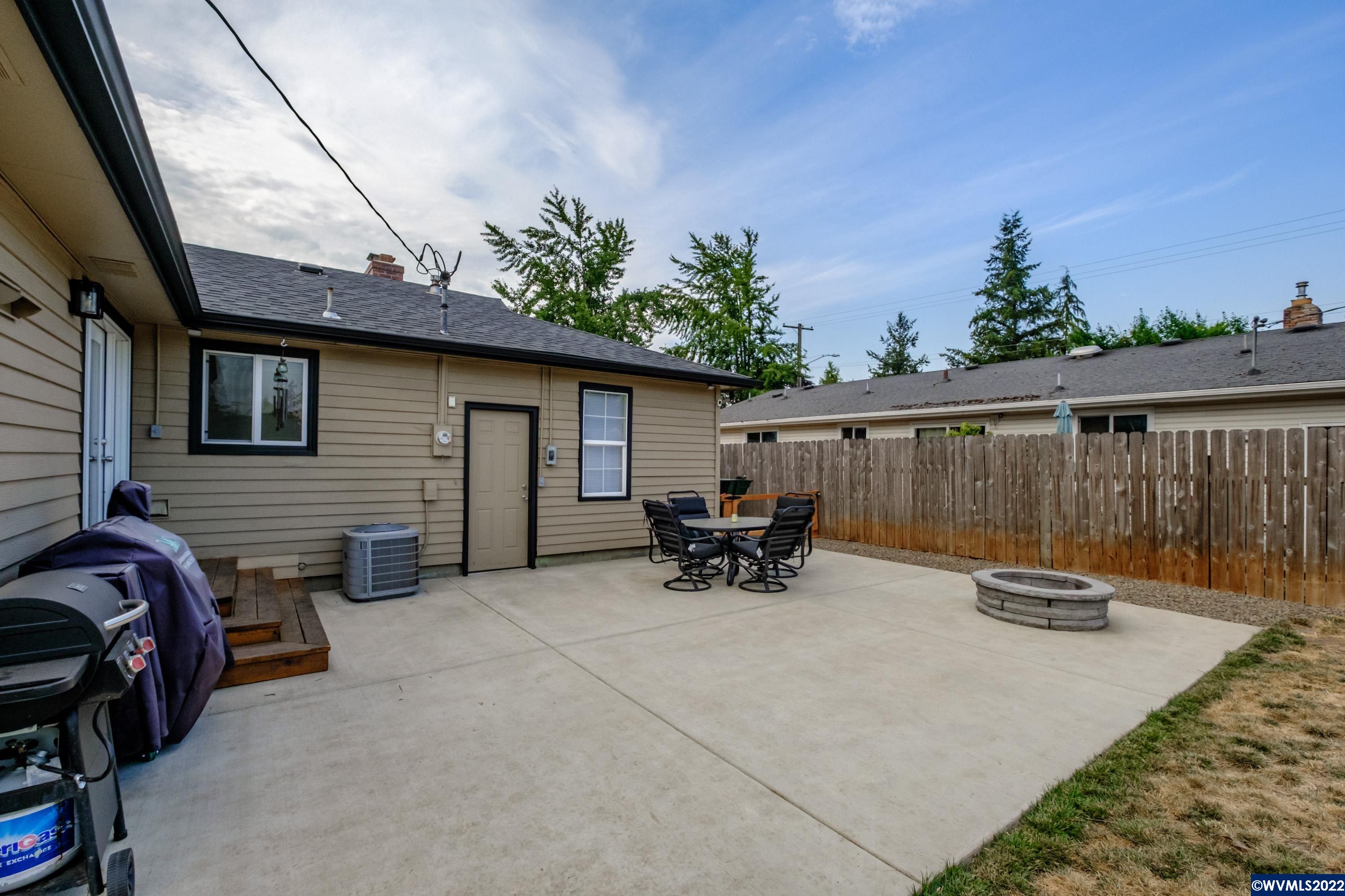 371 F Street Lebanon, OR 97355 - Photo 36 of 42 Gallery Image 36