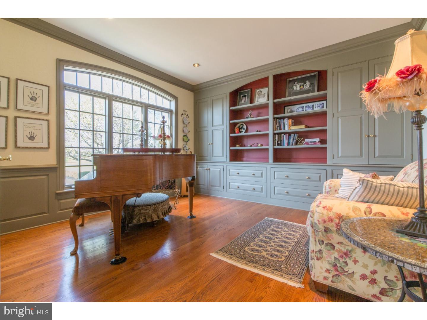 392 Thompson Mill Road New Hope, PA 18938 - Photo 4 of 25