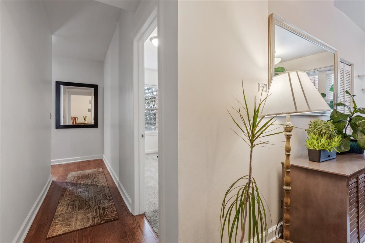 5741 North Ridge Avenue, Unit 1 Chicago, IL 60660 - Photo 10 of 16 Gallery Image 10