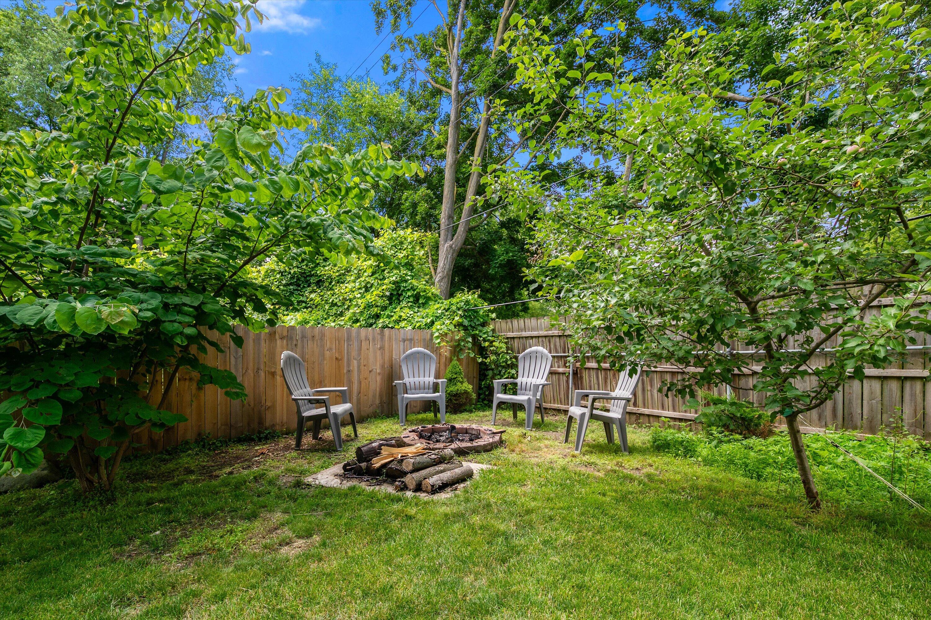 2890 Kimberley Road Ann Arbor, MI 48104 - Photo 41 of 45 42-042