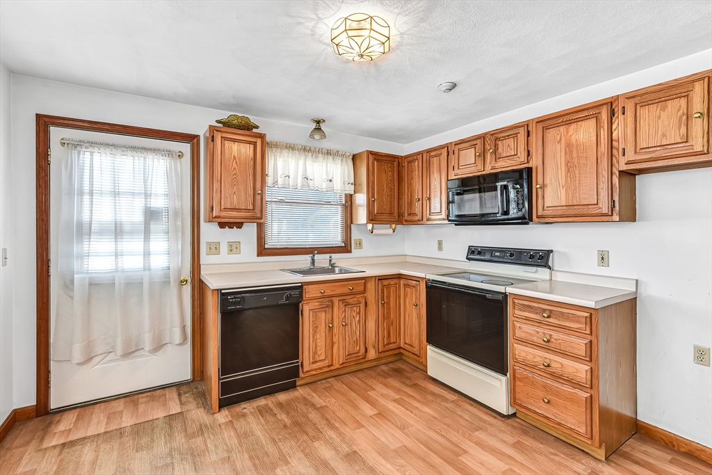 6-8 Christina Circle Everett, MA 02149 - Photo 27 of 31