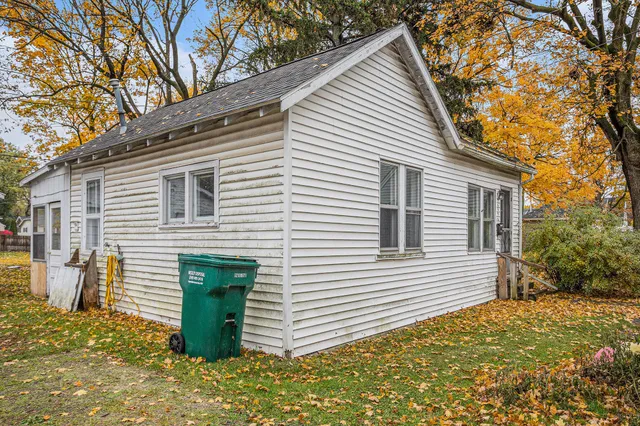 $169,900 | 609 Sturgis Street, Sturgis, MI 49091