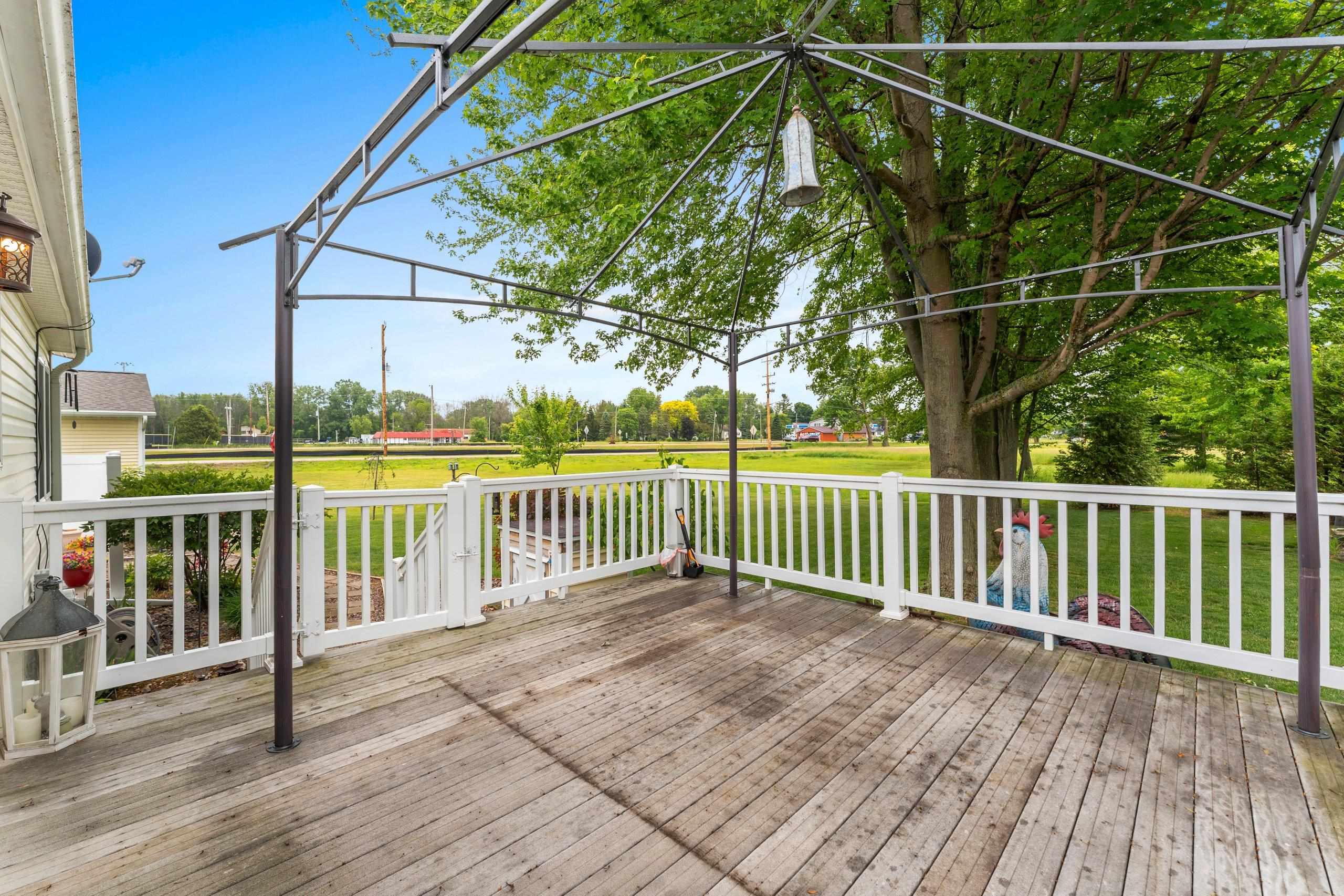 104 West Baehr Street Cecil, WI 54111 - Photo 53 of 64
