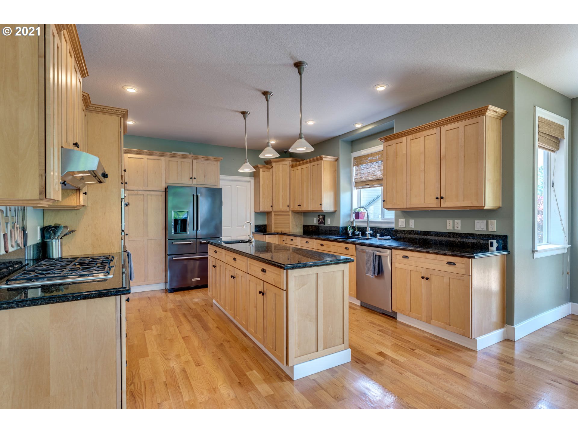 810 Northwest Deerfern Loop Camas, WA 98607 - Photo 9 of 32 Gallery Image 9