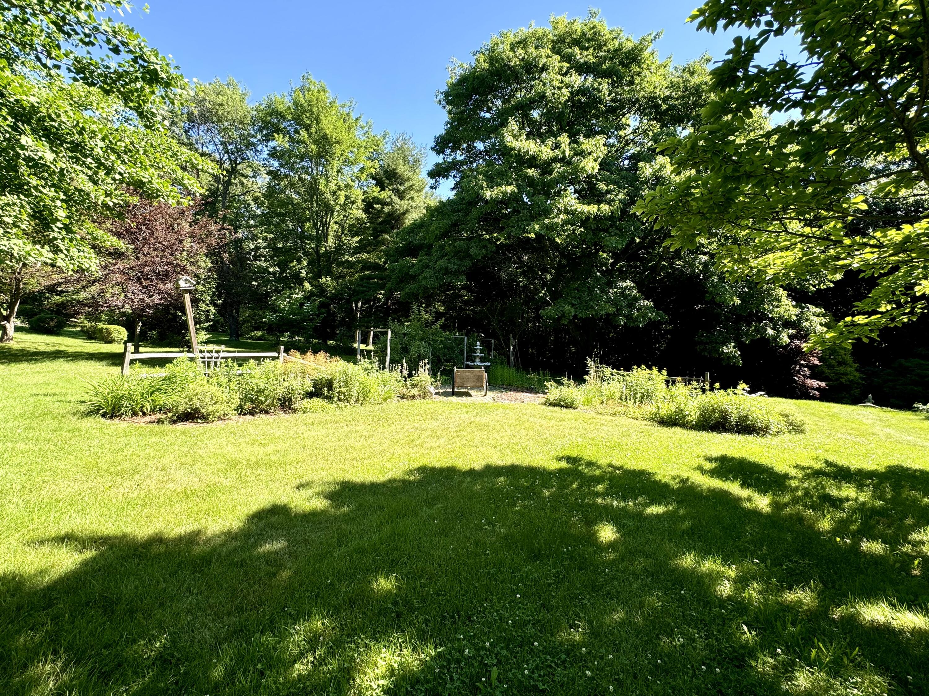 409 Main Street Waterville, ME 04901 - Photo 6 of 34 Gardens