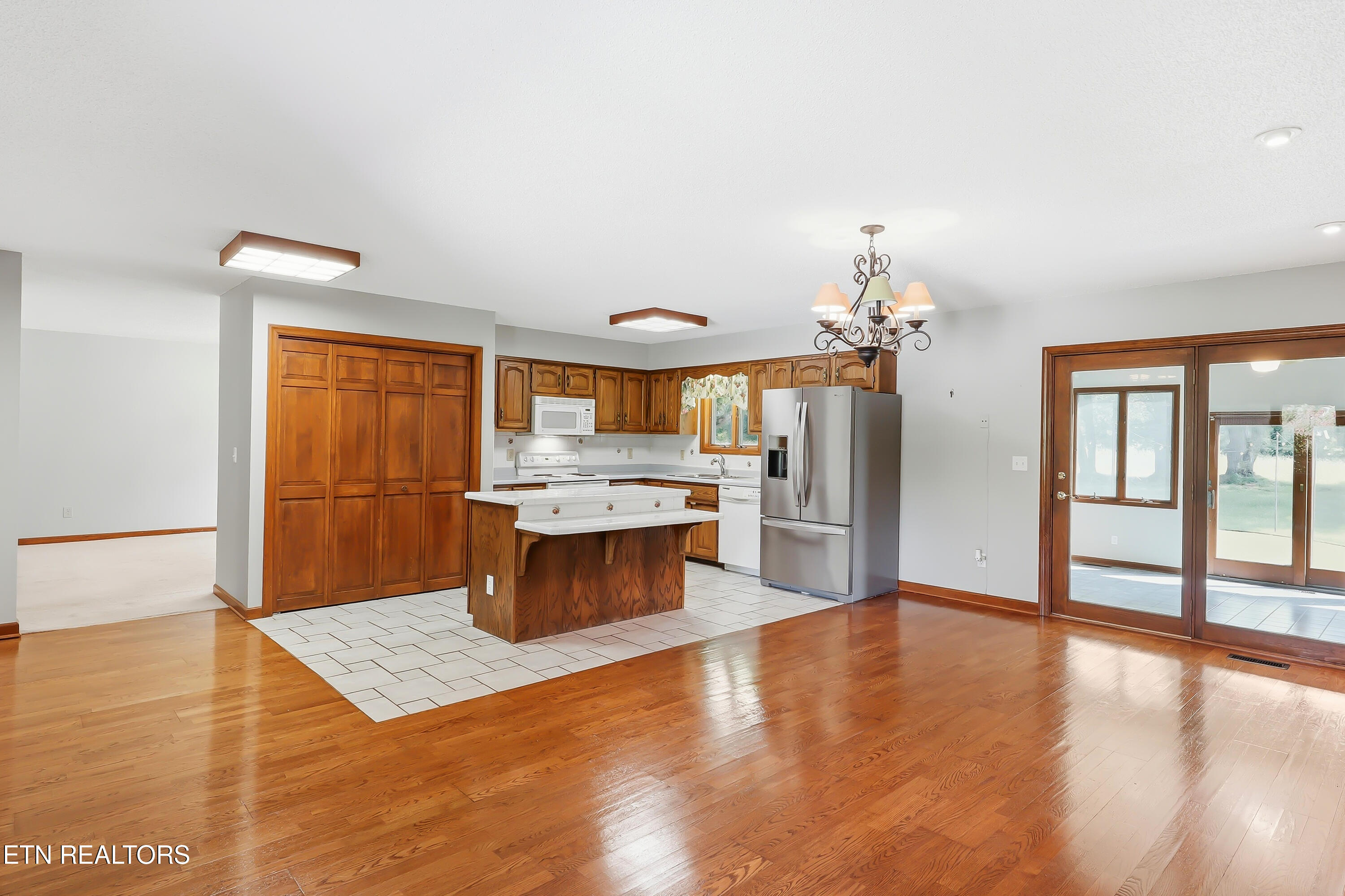 327 Sandy Lane Townsend, TN 37882 - Photo 9 of 53 FINAL-7