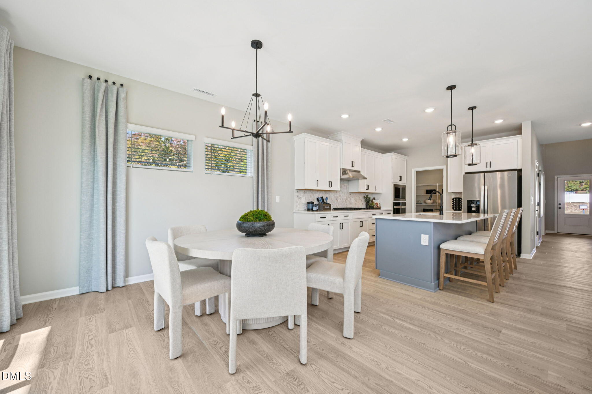 4105 Wesley Chapel Way Raleigh, NC 27616 - Photo 15 of 47 7 - Dining