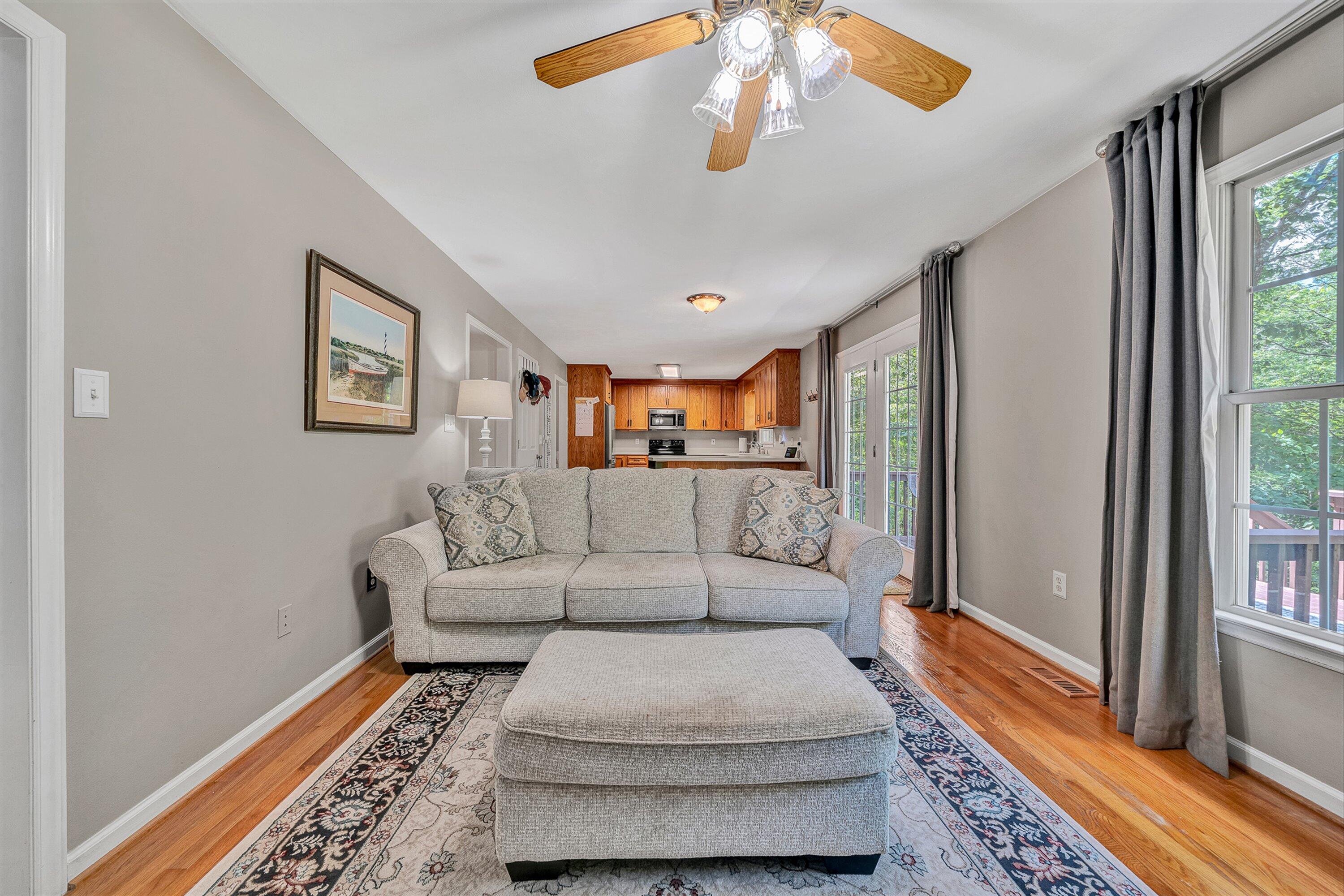 1067 Archway Road Blue Ridge, VA 24064 - Photo 7 of 44 08-VM-00338