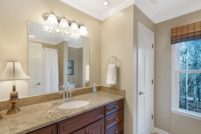 $1,175,000 | 2046 Lakeshore Drive, Monteagle, TN 37356