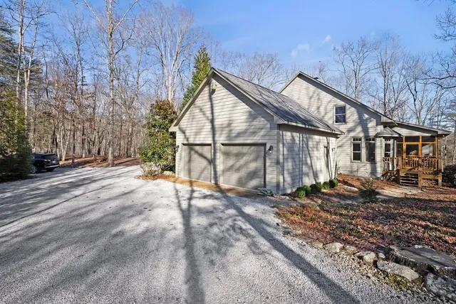 $1,175,000 | 2046 Lakeshore Drive, Monteagle, TN 37356