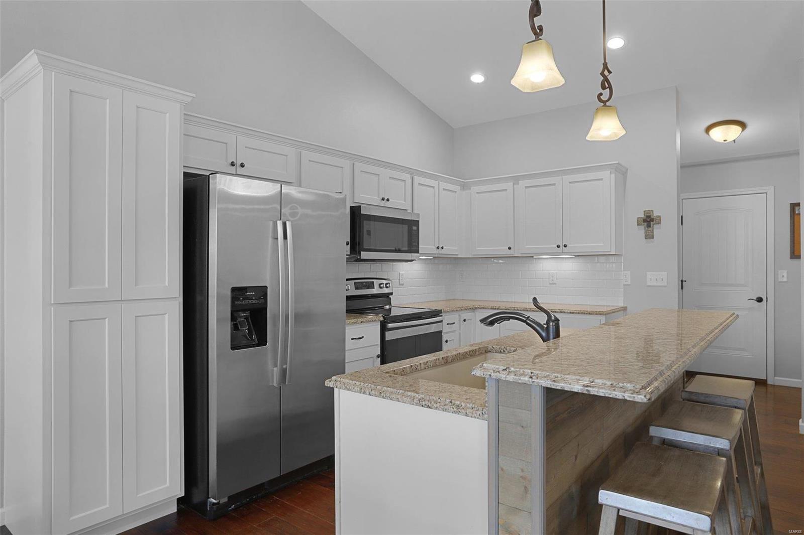 170 Gabrielle Circle Bethalto, IL 62010 - Photo 14 of 28