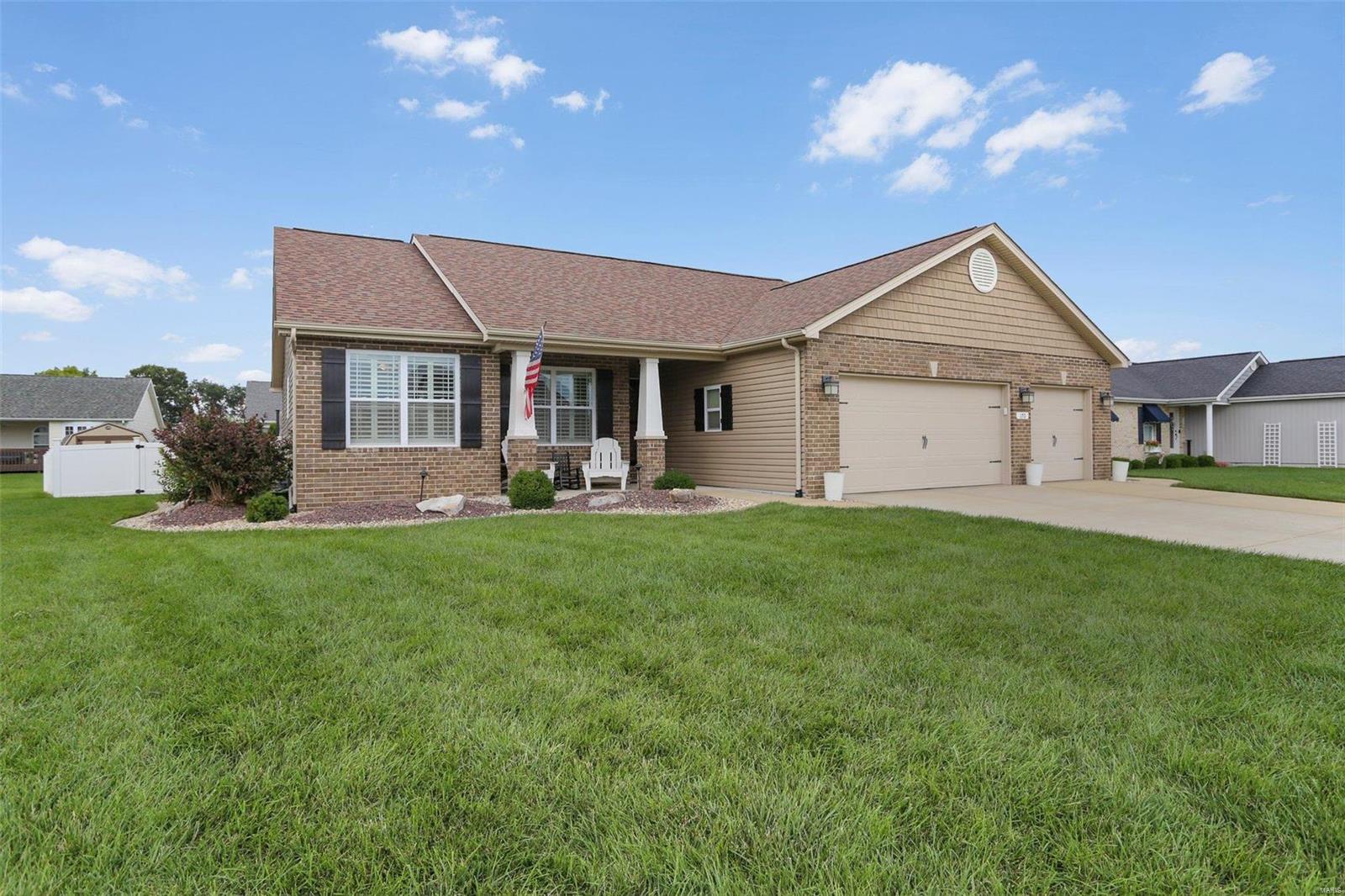 170 Gabrielle Circle Bethalto, IL 62010 - Photo 7 of 28