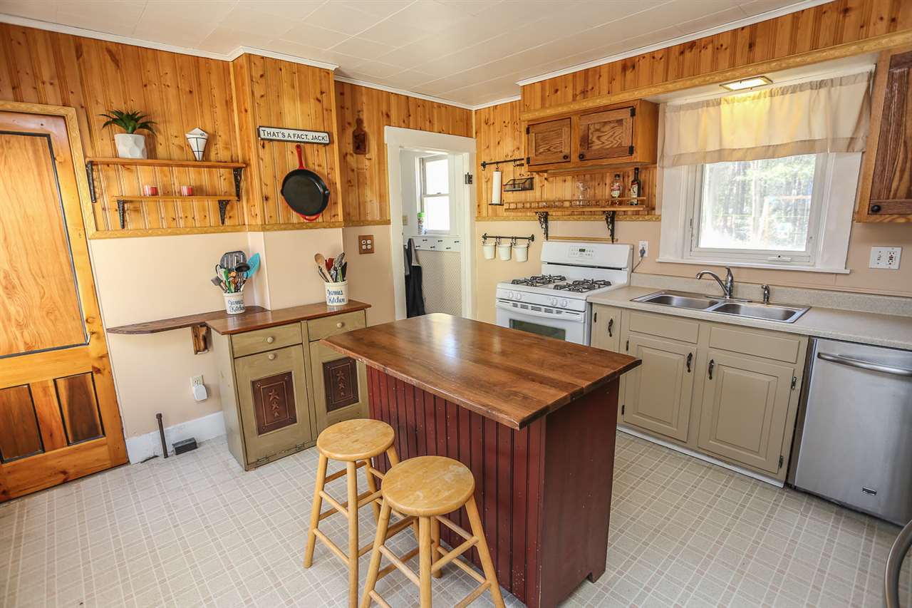 93 Langford Road Candia, NH 03034 - Photo 3 of 31