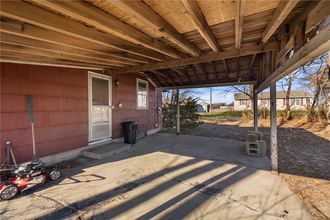 64 Martens Road Portsmouth, RI 02871 - Photo 19 of 23