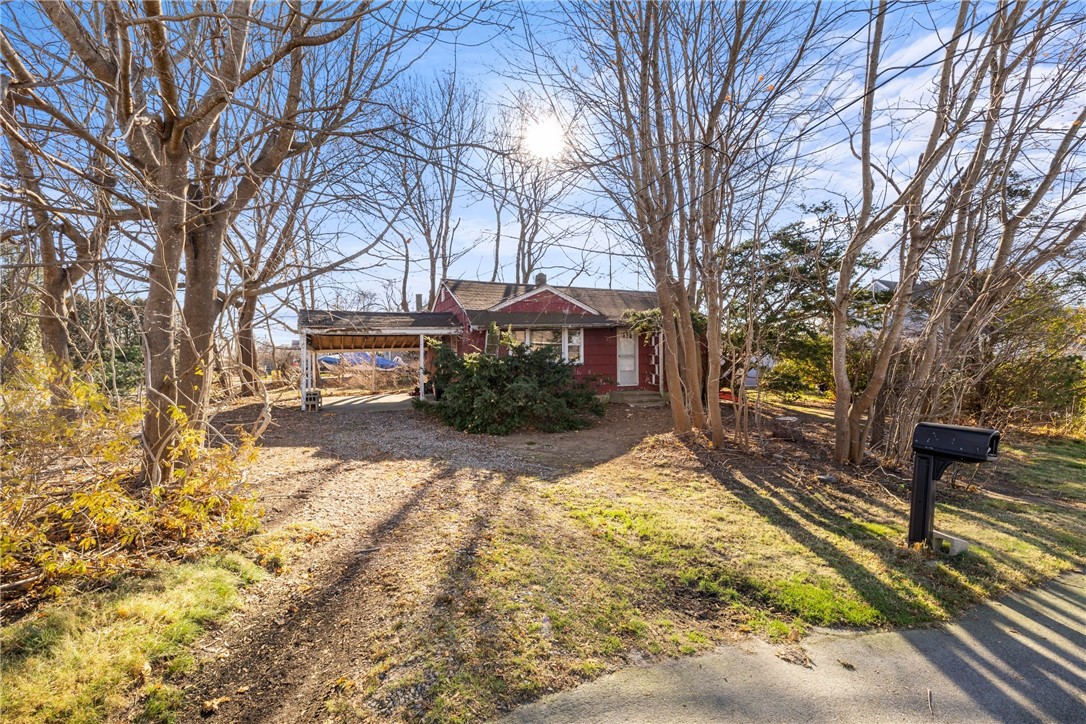 64 Martens Road Portsmouth, RI 02871 - Photo 2 of 23