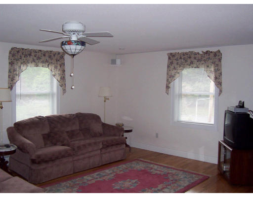 82 Country View Street West Springfield, MA 01089 - Photo 8 of 13 a living room with furniture and a window