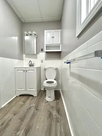 $1,850 | 30 White Street, Unit 1R, Taunton, MA 02780