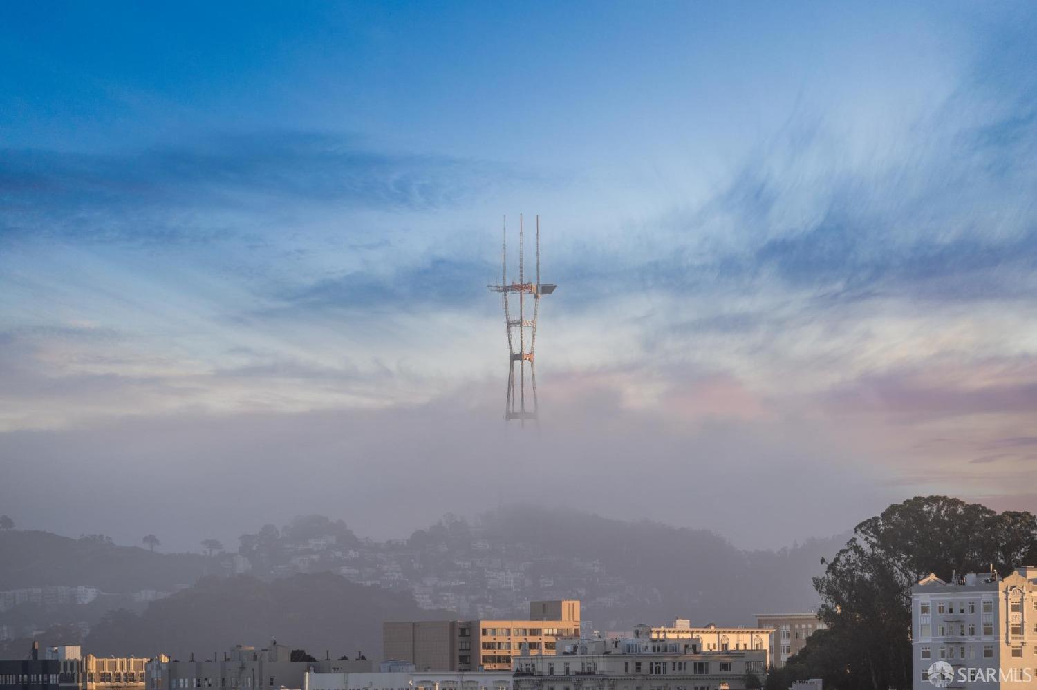 2111 Hyde Street, Unit 403 San Francisco, CA 94109 - Photo 22 of 60 a view of a terrace with sky view