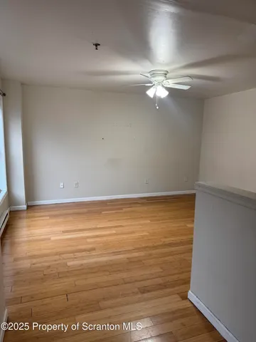 $1,200 | 114 Prospect Avenue, Unit 1ST FL FRONT, Scranton, PA 18505