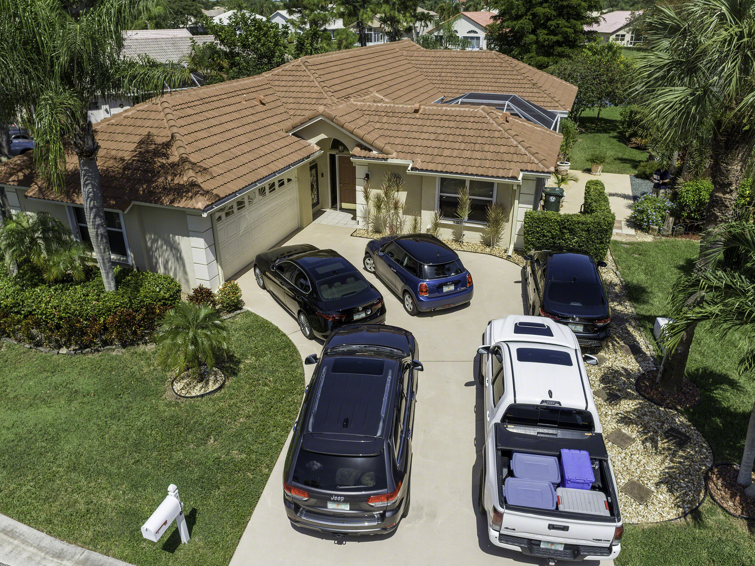 128 Cove Road Greenacres, FL 33413 - Photo 1 of 40 FRONT
