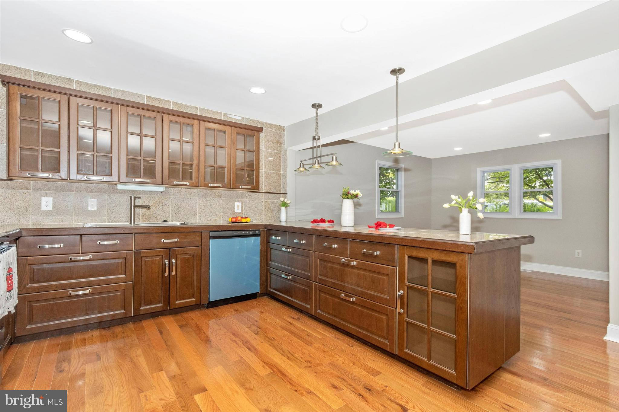 11 Mills Road Gaithersburg, MD 20877 - Photo 12 of 53 Gallery Image 12