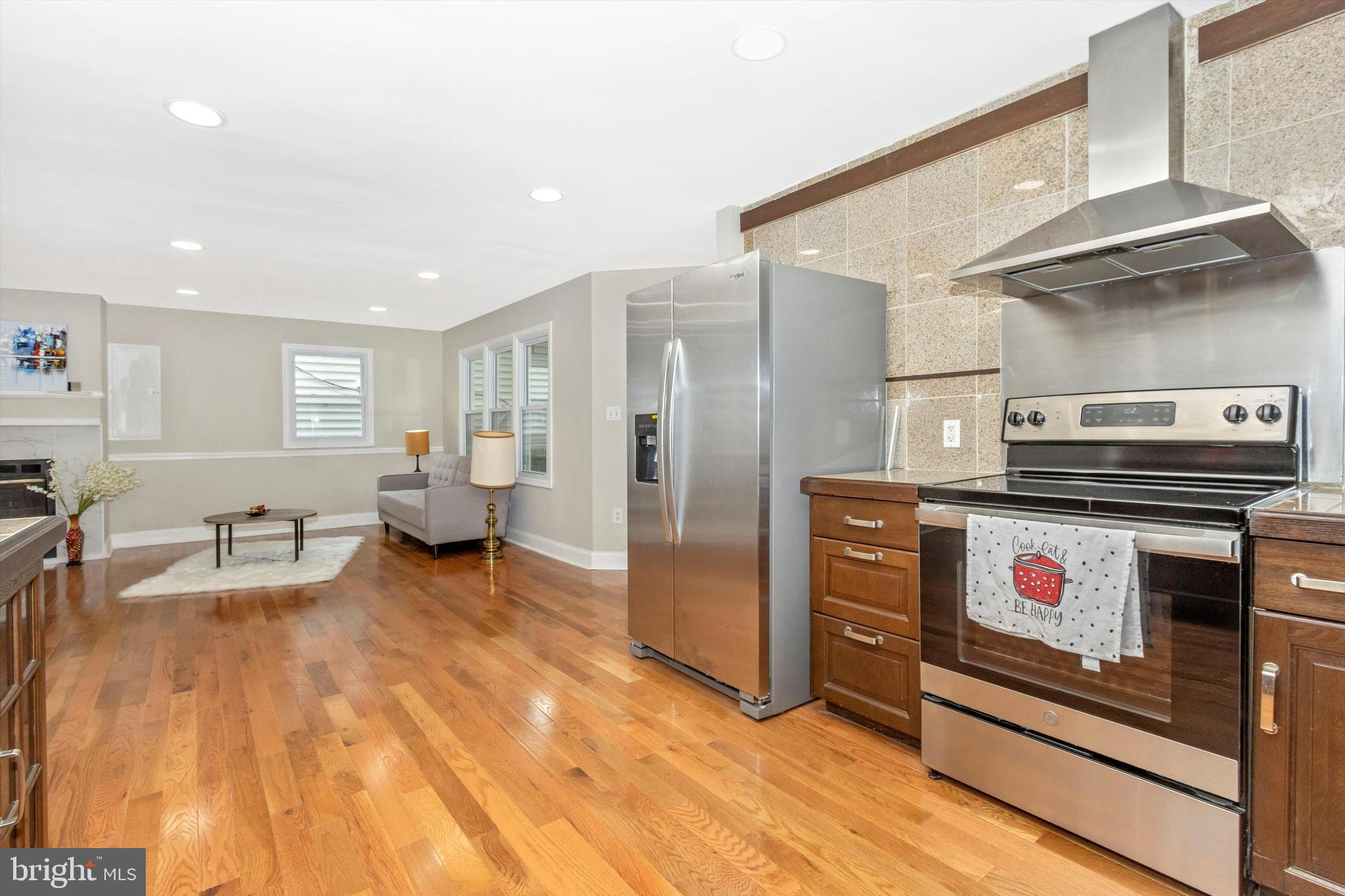 11 Mills Road Gaithersburg, MD 20877 - Photo 10 of 53 Gallery Image 10