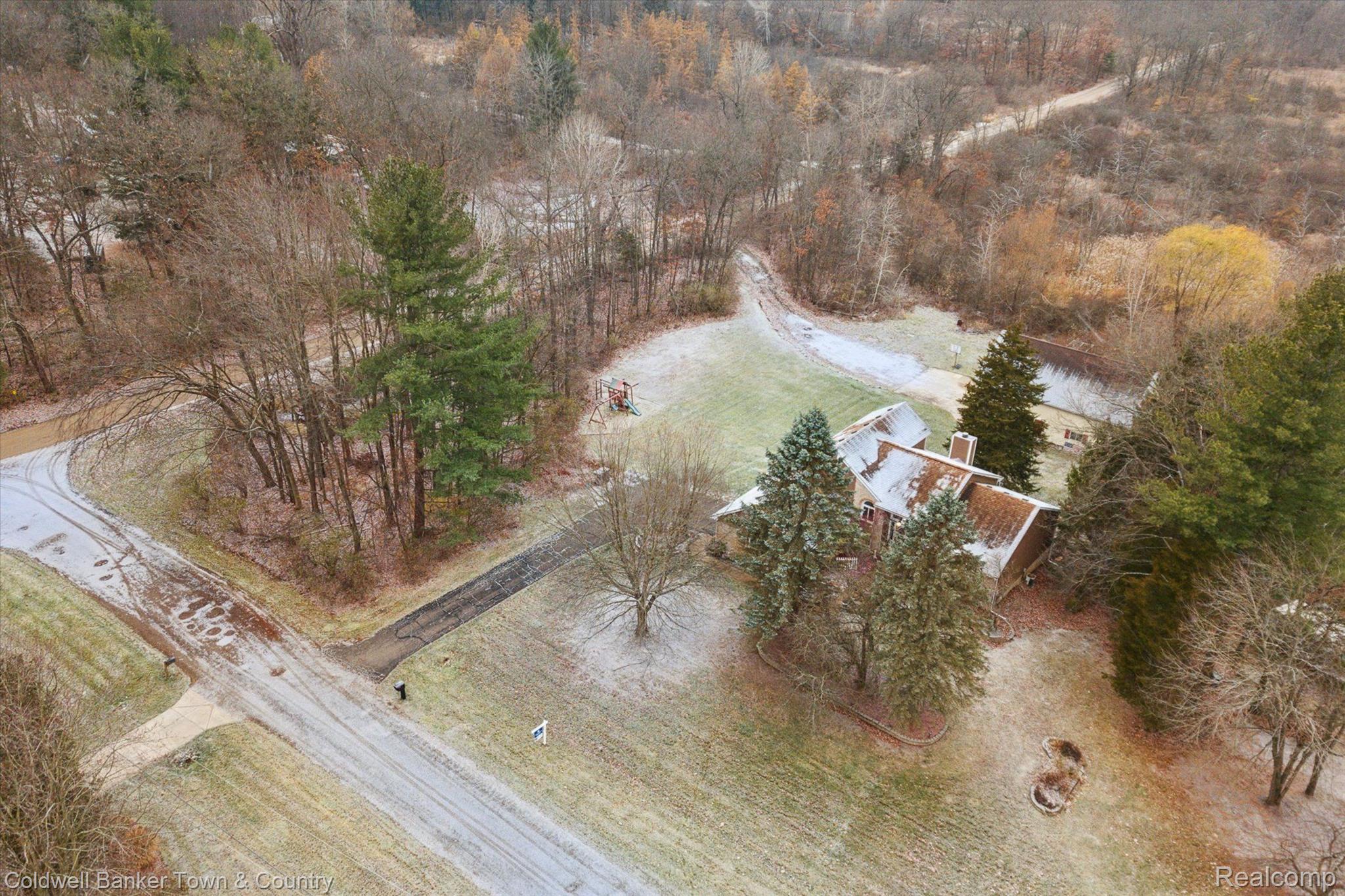 4928 Nature View Court Howell, MI 48843 - Photo 56 of 66 Aerial View
