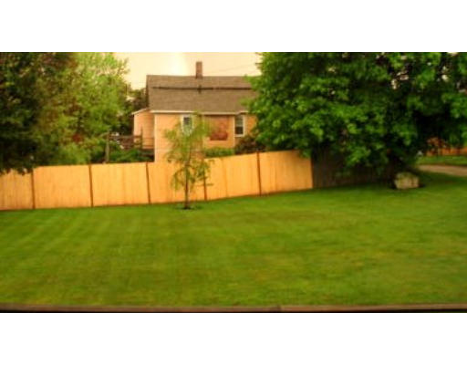 11 Sycamore Road Marshfield, MA 02050 - Photo 6 of 19 Gallery Image 6