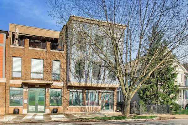 $700,000 | 2449 North Delaware Street, Indianapolis, IN 46205