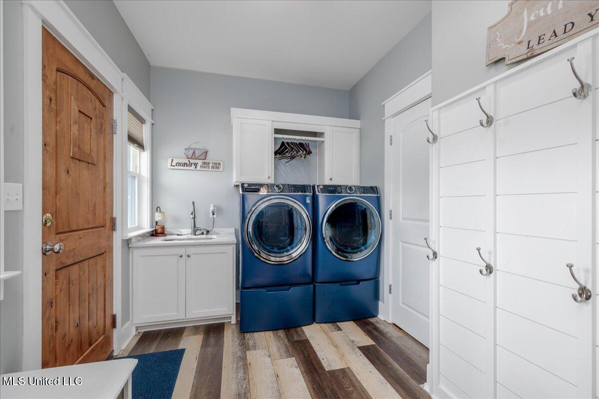 3098 South Fogg Road Hernando, MS 38632 - Photo 38 of 51 30-laundry