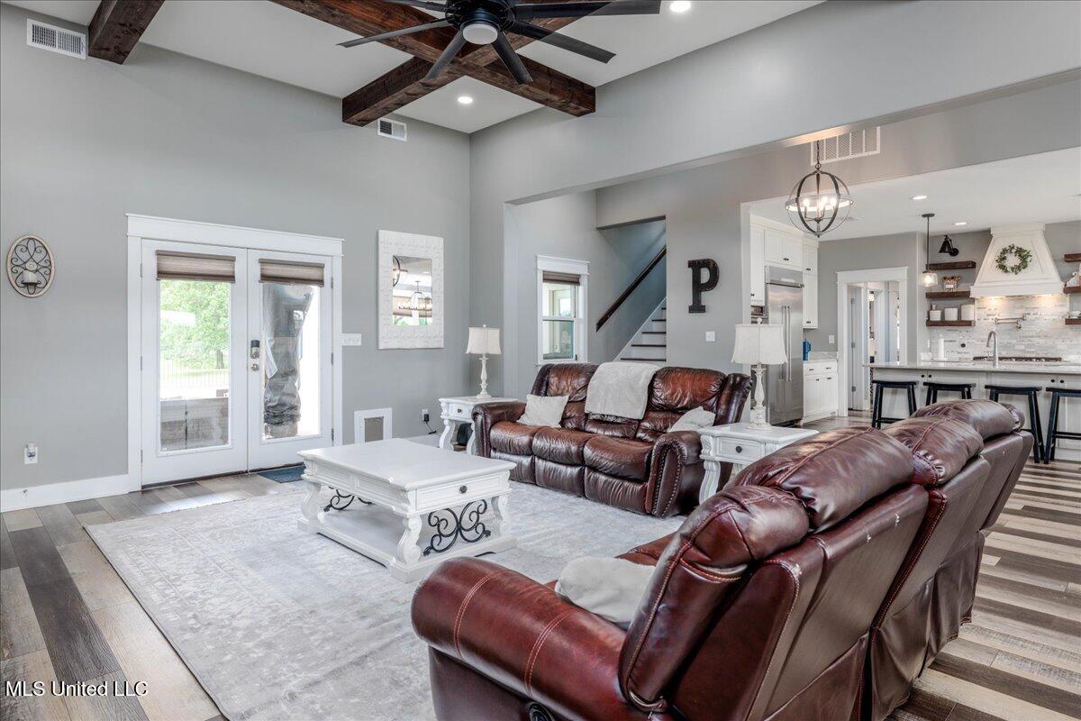 3098 South Fogg Road Hernando, MS 38632 - Photo 8 of 51 14-Living room