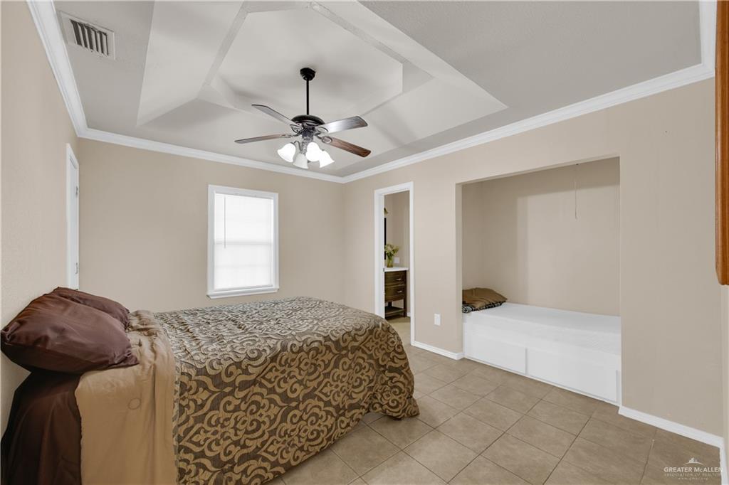 6504 Justin Street Mission, TX 78574 - Photo 12 of 22