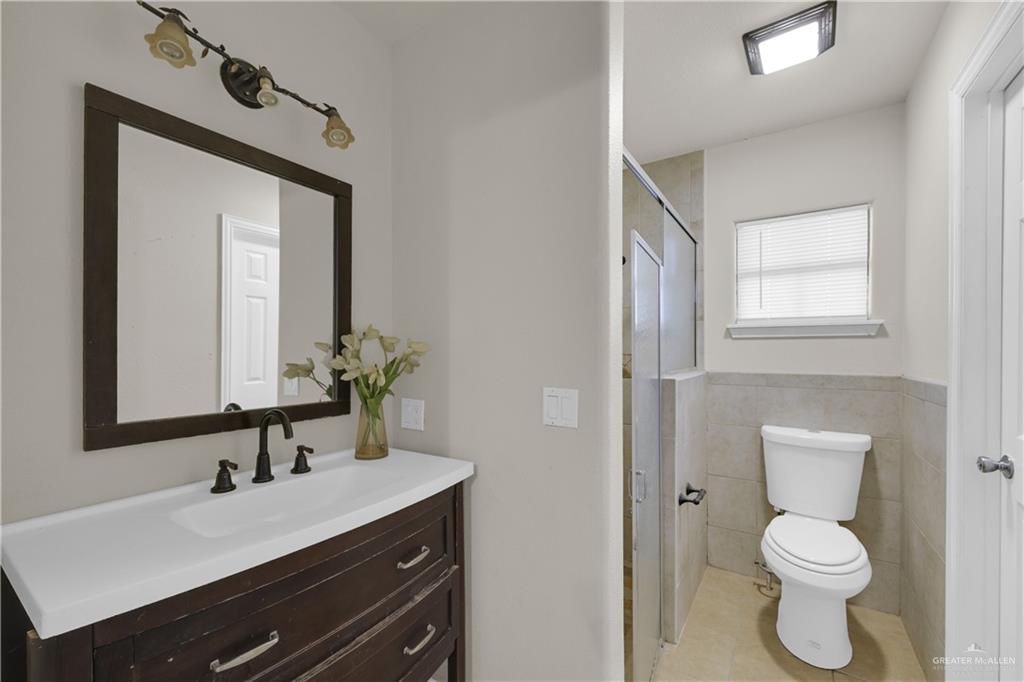 6504 Justin Street Mission, TX 78574 - Photo 13 of 22