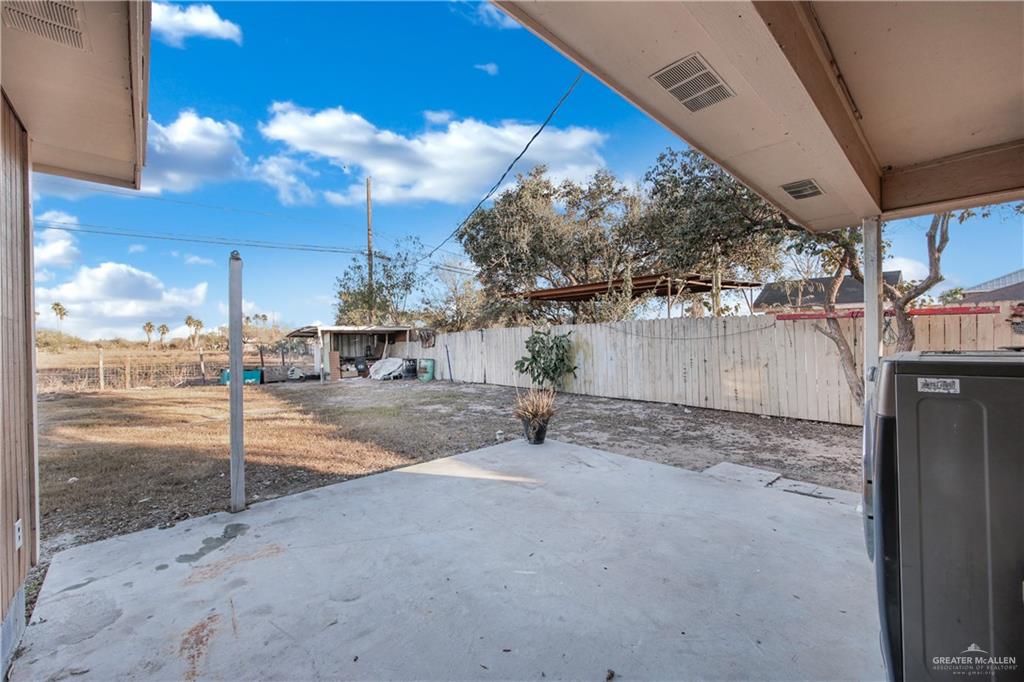 6504 Justin Street Mission, TX 78574 - Photo 17 of 22