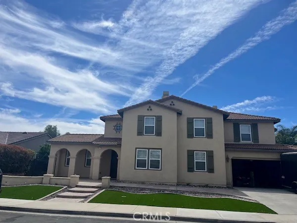 $850,000 | 30177 Beeswing Circle, Menifee, CA 92584