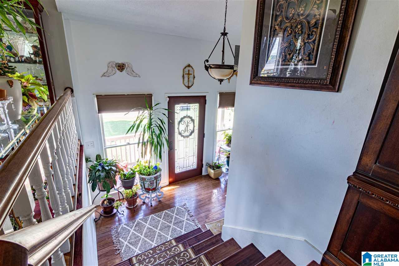 626 Valleyview Drive Pelham, AL 35124 - Photo 7 of 22