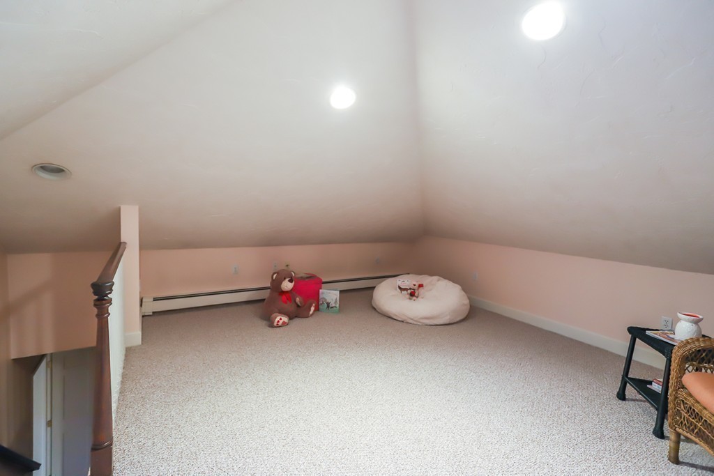 34 Wildwood Road Danvers, MA 01923 - Photo 12 of 25 Gallery Image 12