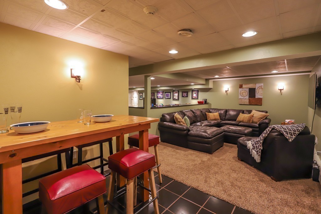 34 Wildwood Road Danvers, MA 01923 - Photo 20 of 25 Gallery Image 20