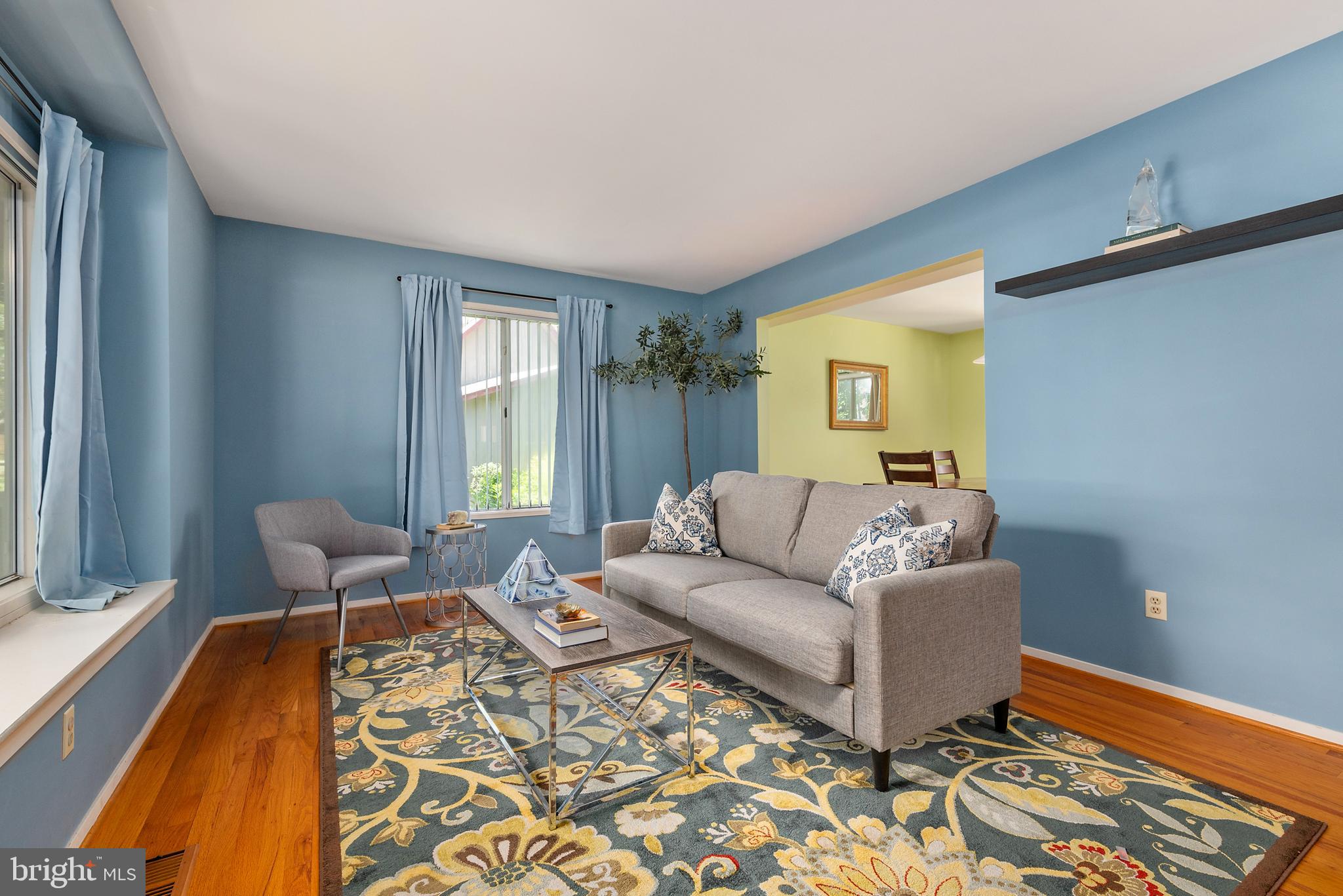 1522 Ainsley Road Silver Spring, MD 20904 - Photo 15 of 46 Living Room with Box Bay window