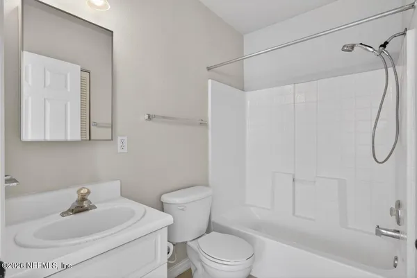 $1,695 | 340 East Ashley Street, Jacksonville, FL 32202