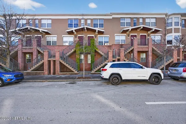$1,695 | 340 East Ashley Street, Jacksonville, FL 32202