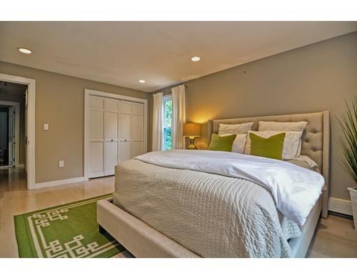 4 Crossbow Road Norfolk, MA 02056 - Photo 8 of 19 Gallery Image 8