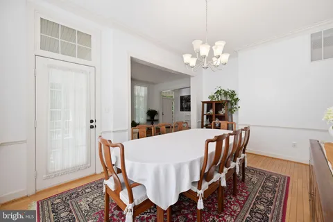 $1,295,000 | 308 Barnside Place, Rockville, MD 20850