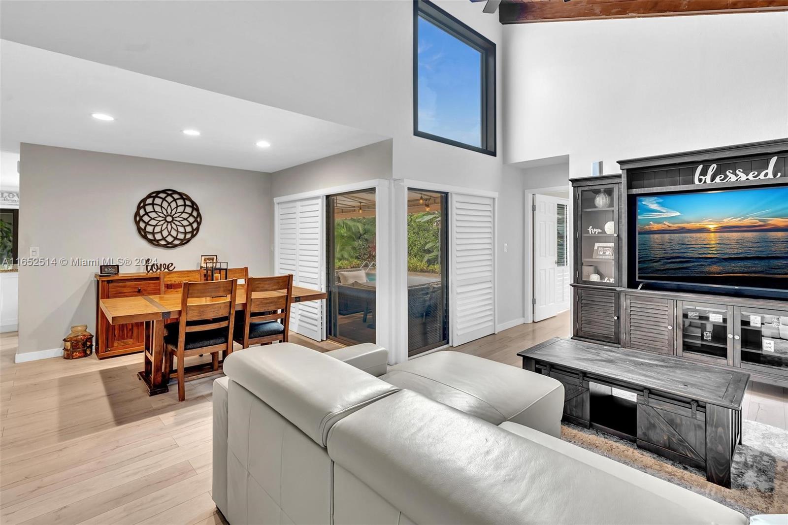 71 Ivy Road Hollywood, FL 33021 - Photo 14 of 69 Gallery Image 14