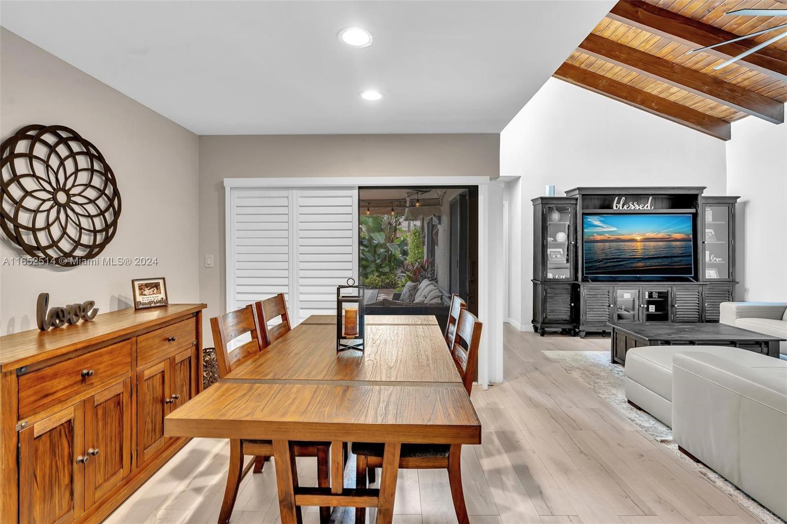 71 Ivy Road Hollywood, FL 33021 - Photo 15 of 69 Gallery Image 15