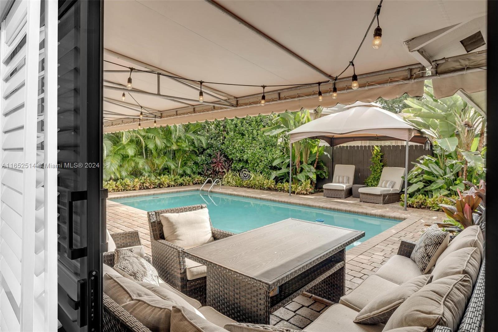 71 Ivy Road Hollywood, FL 33021 - Photo 17 of 69 Gallery Image 17
