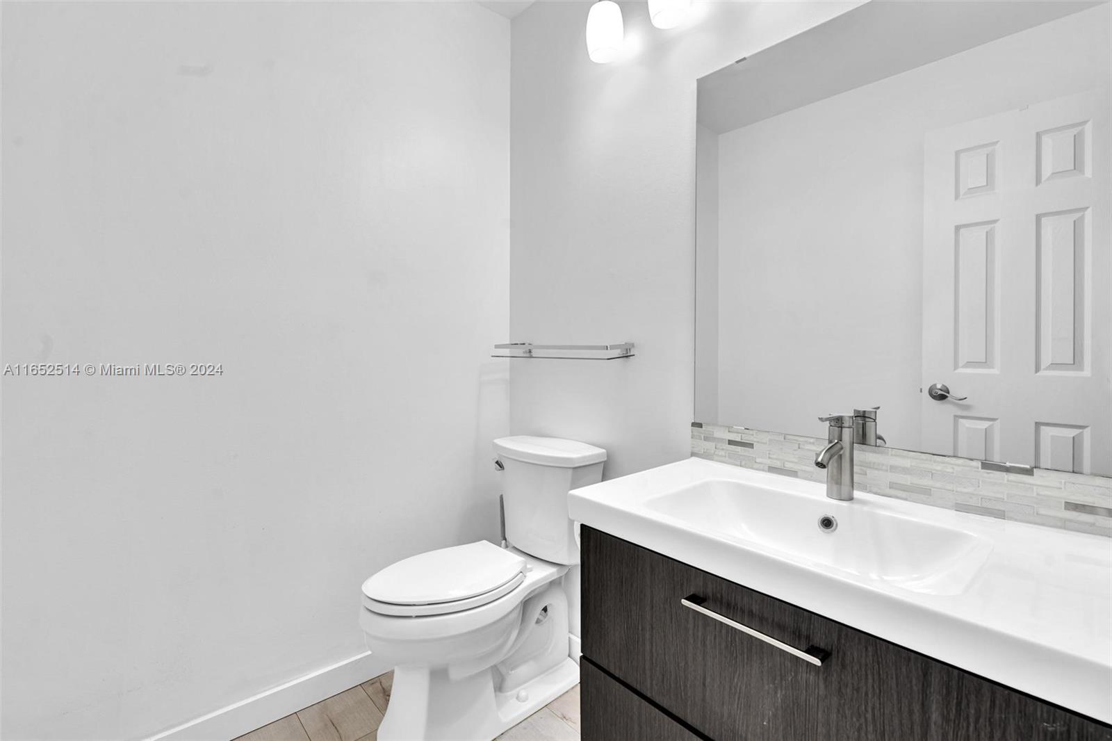 71 Ivy Road Hollywood, FL 33021 - Photo 19 of 69 Gallery Image 19