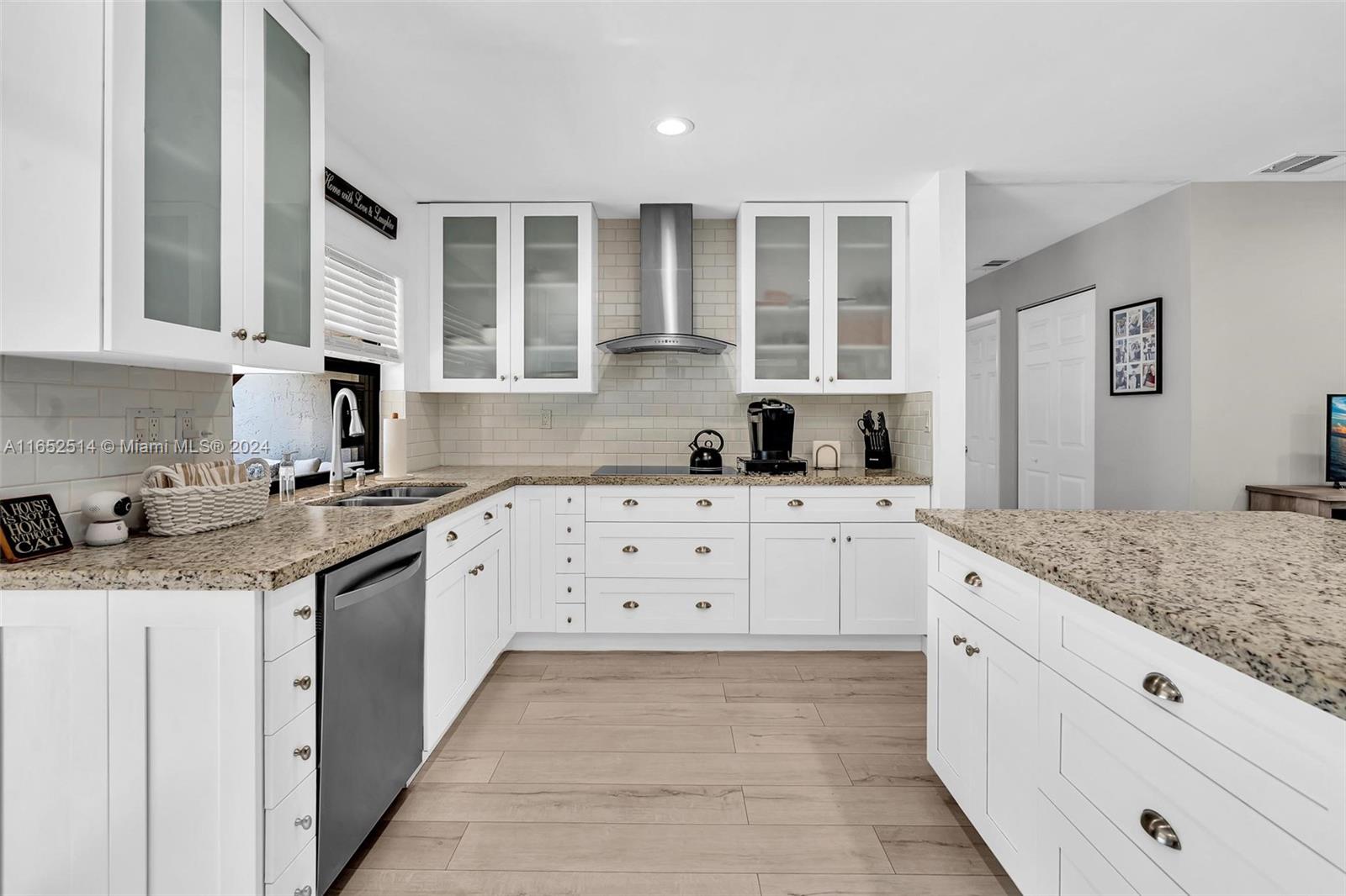 71 Ivy Road Hollywood, FL 33021 - Photo 25 of 69 Gallery Image 25