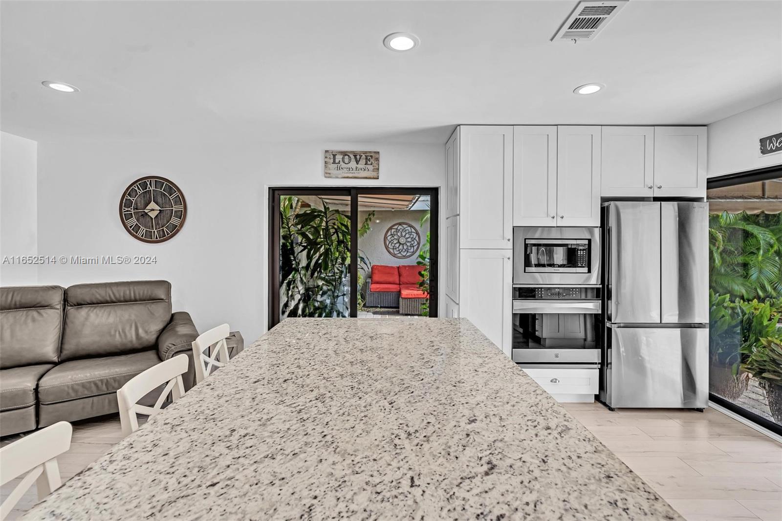 71 Ivy Road Hollywood, FL 33021 - Photo 33 of 69 Gallery Image 33