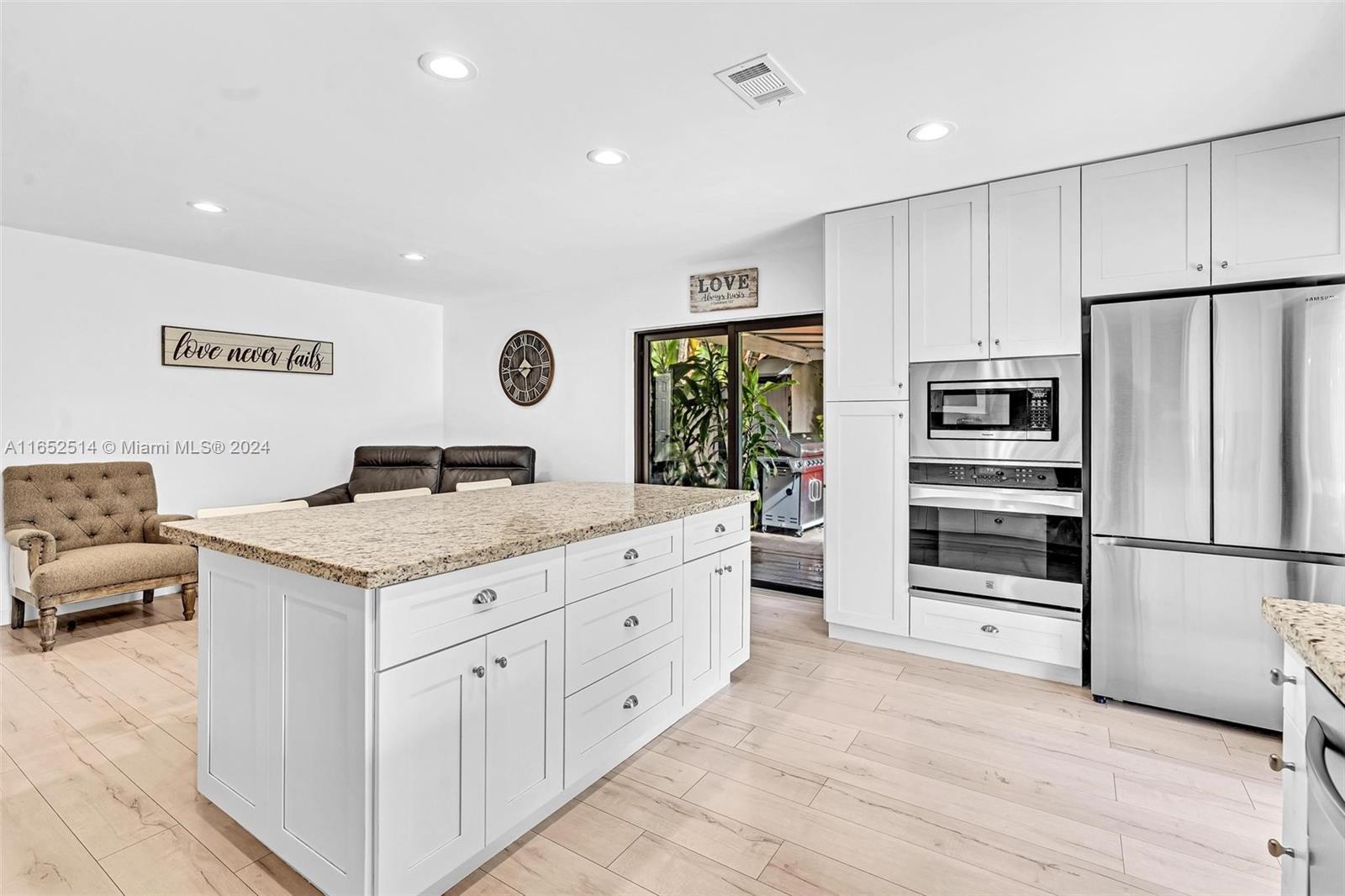71 Ivy Road Hollywood, FL 33021 - Photo 34 of 69 Gallery Image 34